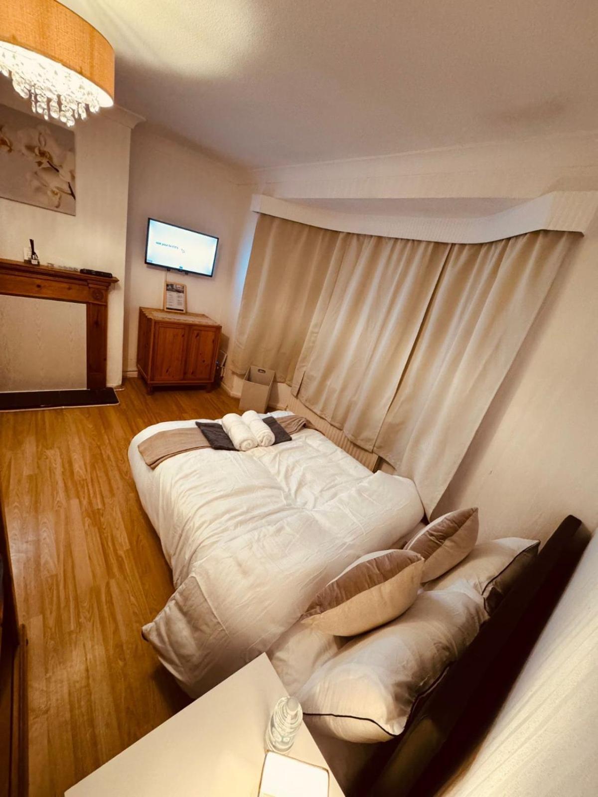 Guest house Ever United